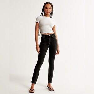 Abercrombie & Fitch The Skinny High-Rise Black Jeans - Size 30/10 short
